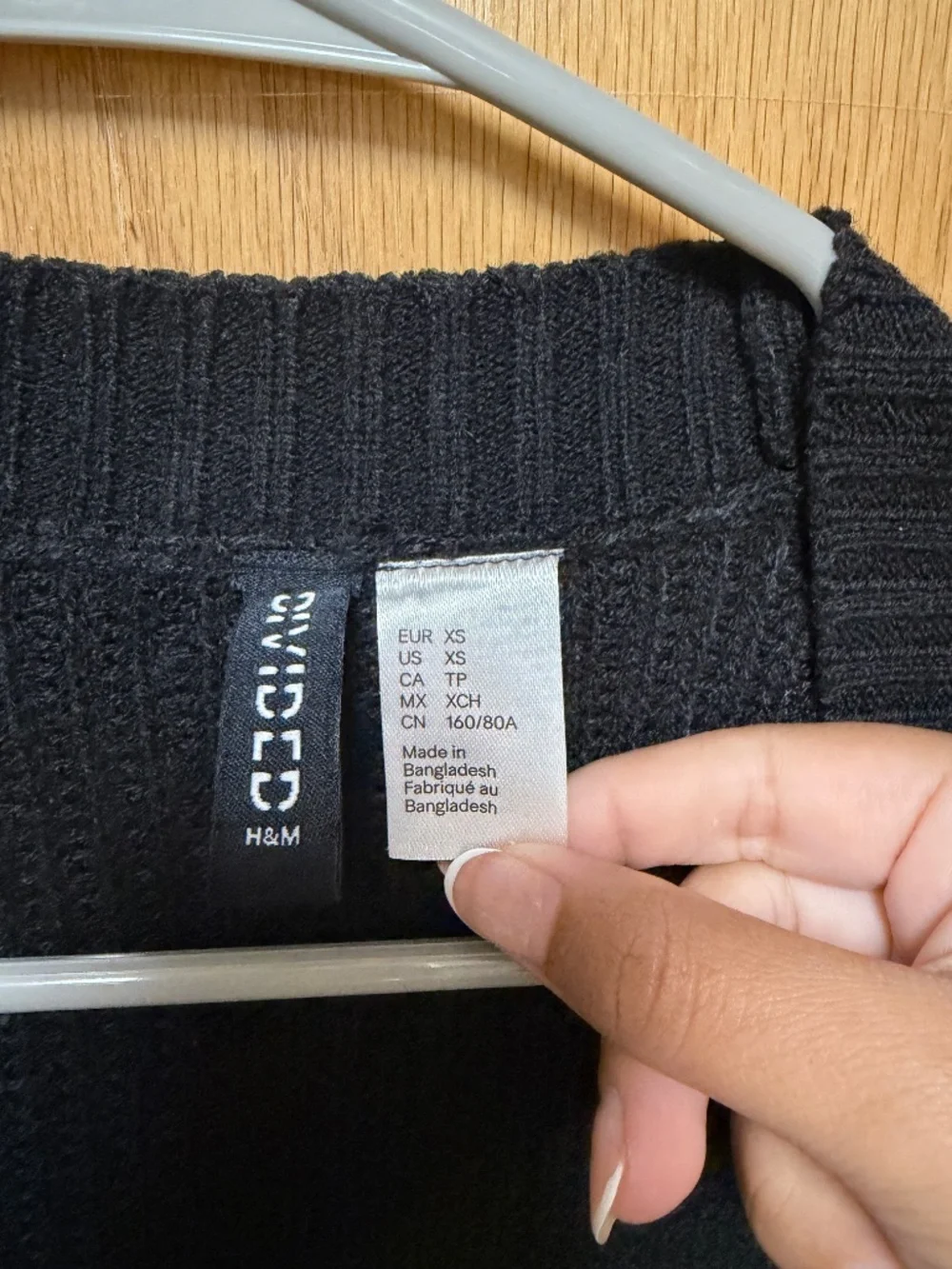 H&M Black cardigan